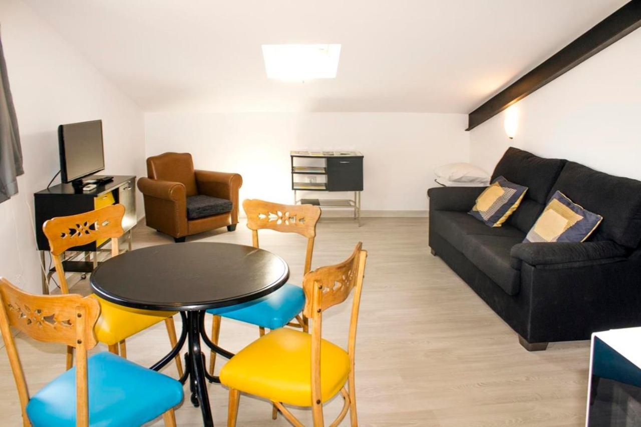 Apartamentos Puenteviejo Arenas de San Pedro Esterno foto