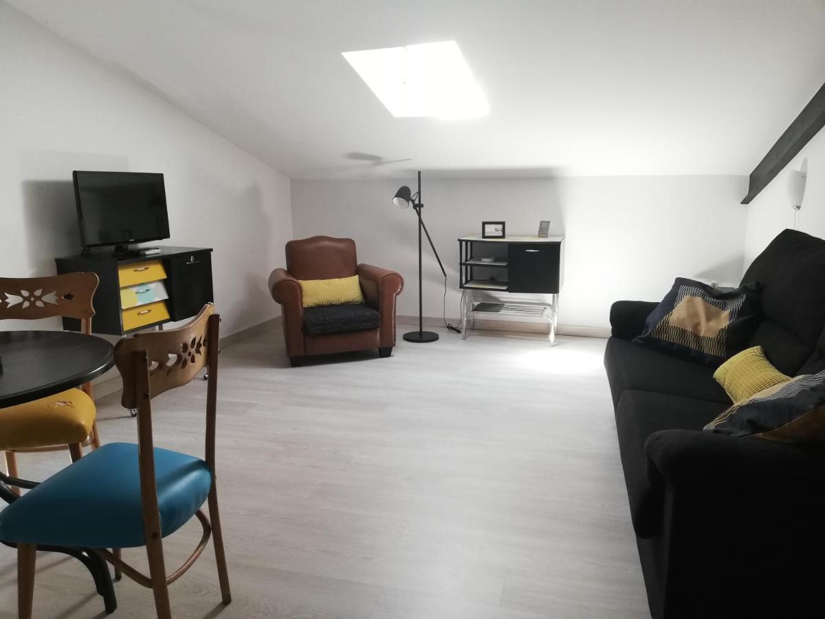 Apartamentos Puenteviejo Arenas de San Pedro Esterno foto